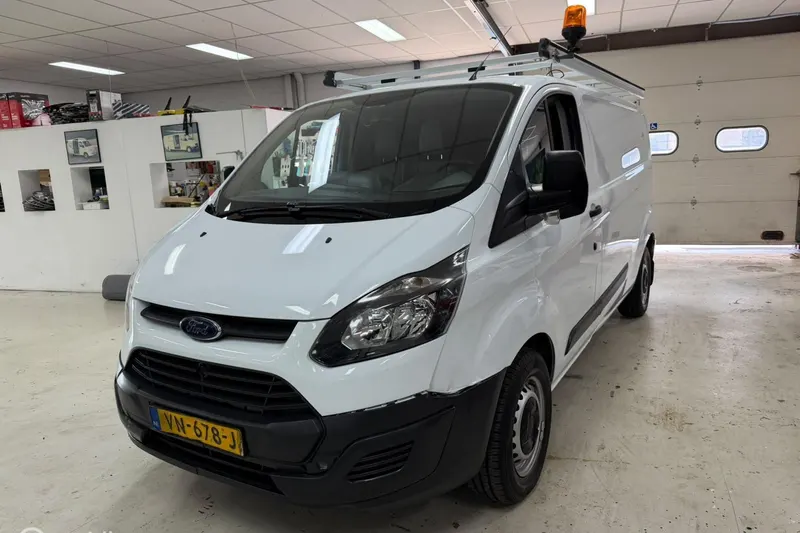 Ford Transit Custom (2015)