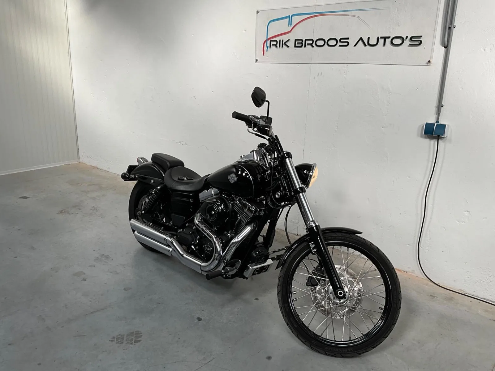 Harley-Davidson Fxdwg Dyna Wide Glide (2015) — foto 1