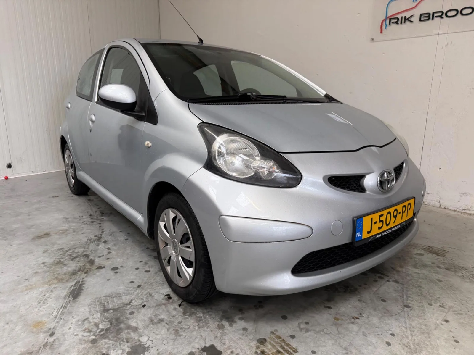 Toyota Aygo (2008) — foto 1