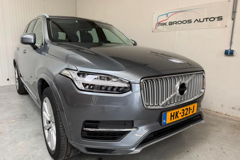 Volvo XC90 (2015)