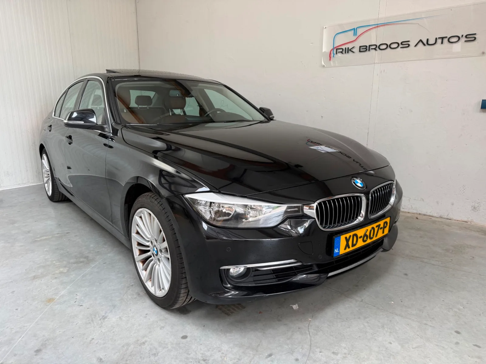 BMW 3-Serie (2015) — foto 1