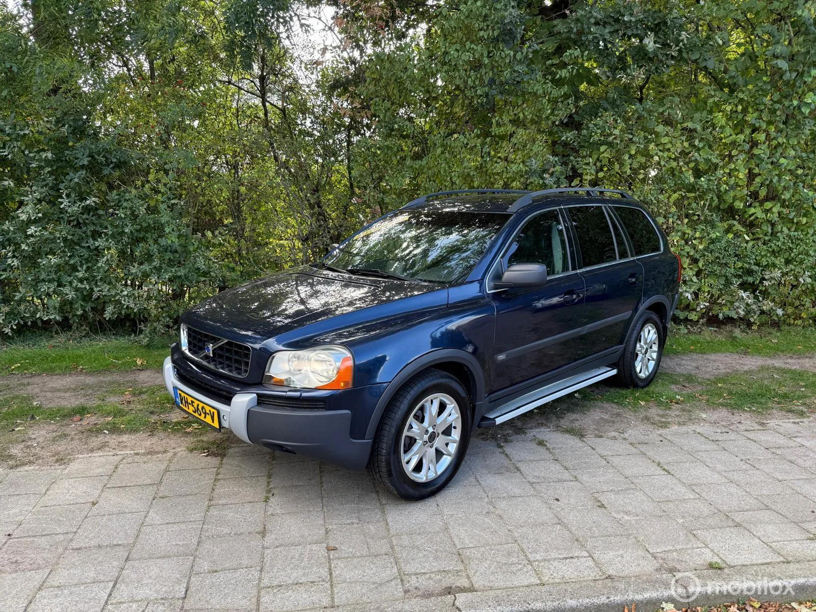 Volvo XC90 (2003) — foto 1