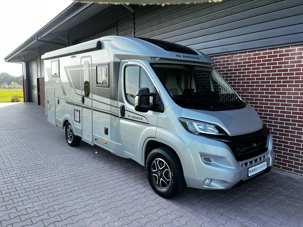 Adria Compact (2023) — foto 1