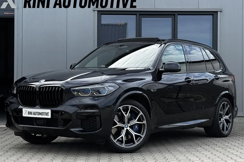 BMW X5 (2022)