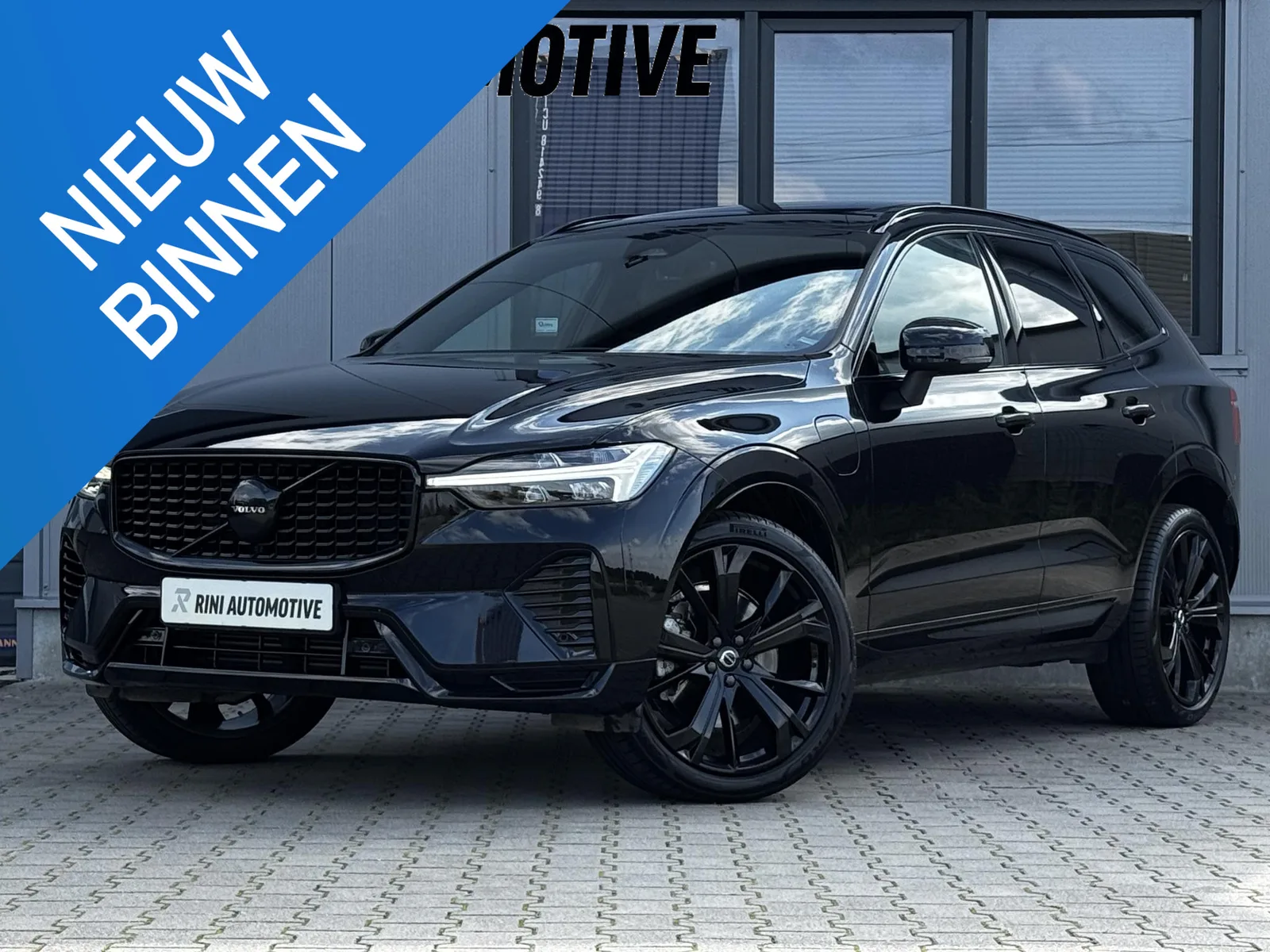 Volvo XC60 (2024) — foto 1