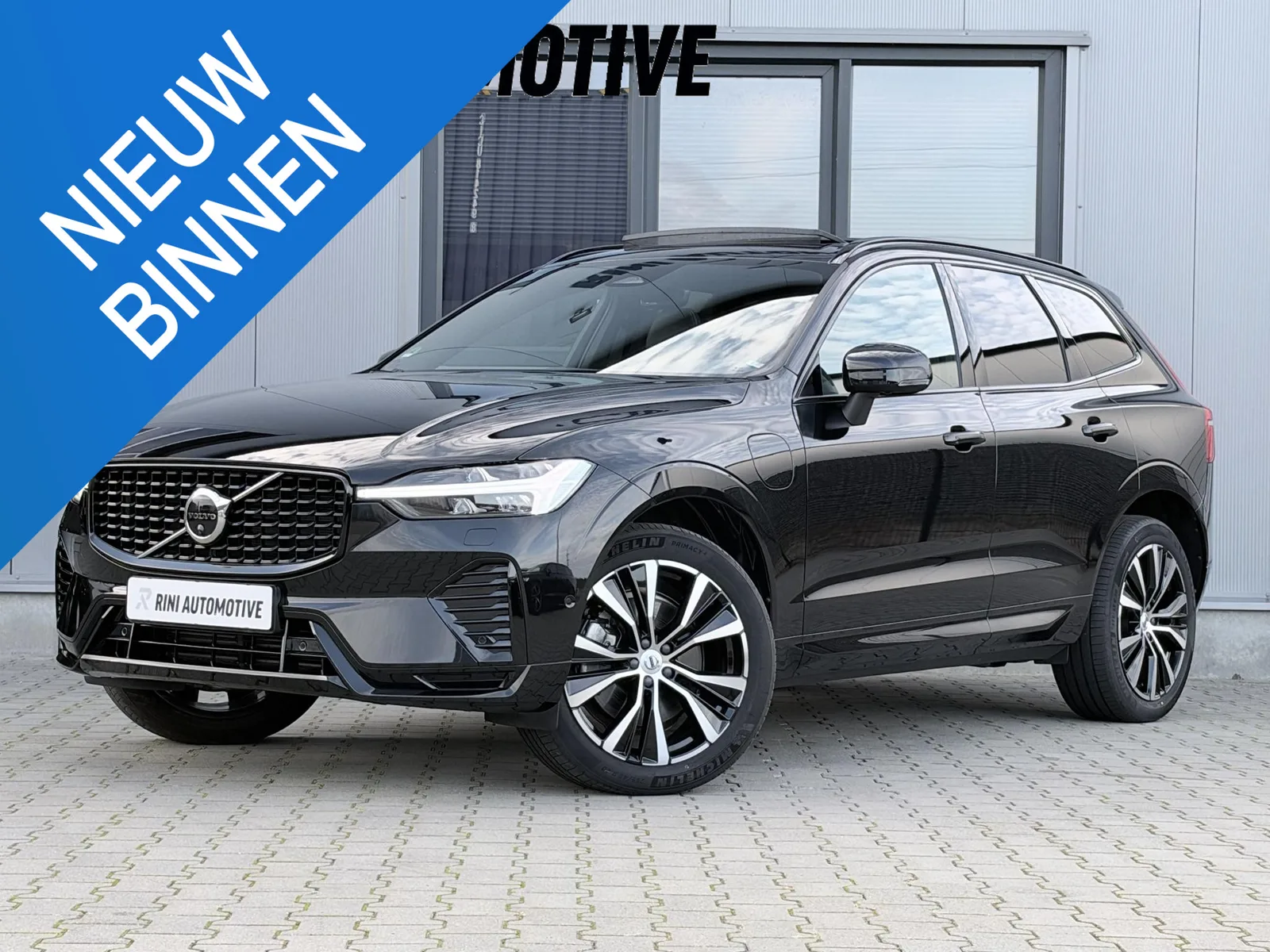 Volvo XC60 (2023) — foto 1