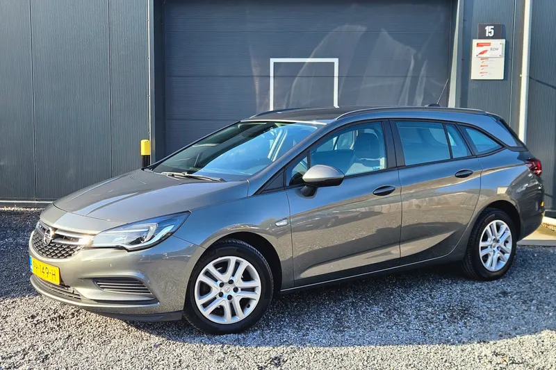 Opel Astra Sports Tourer (2017)