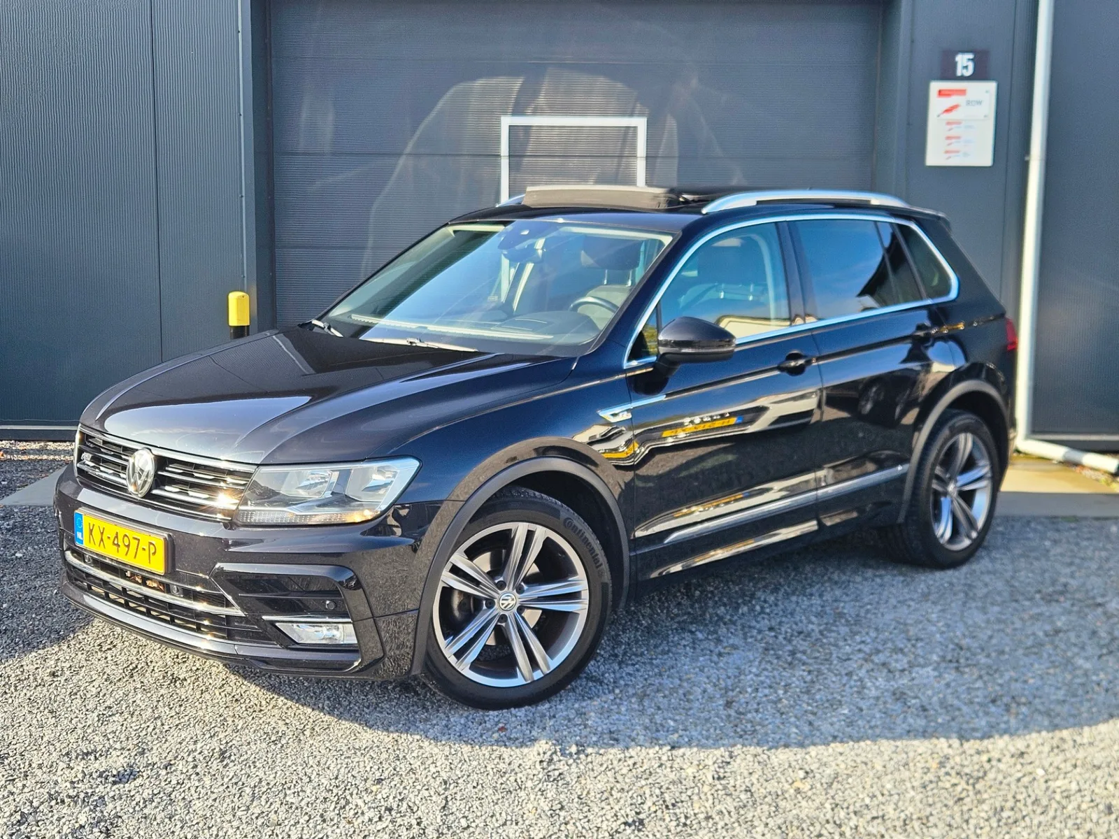 Volkswagen Tiguan (2017) — foto 1