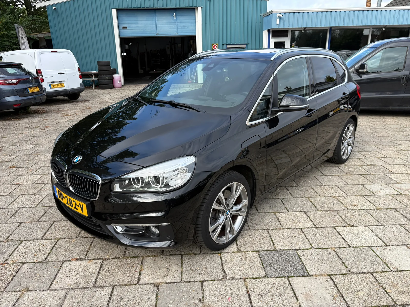 BMW 2-Serie Active Tourer (2015) — foto 1