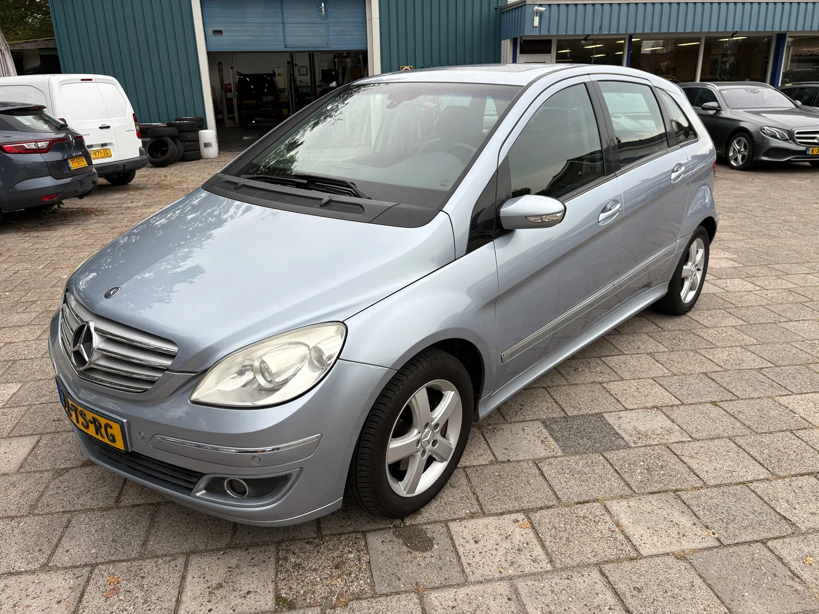 Mercedes-Benz B-Klasse (2007) — foto 1