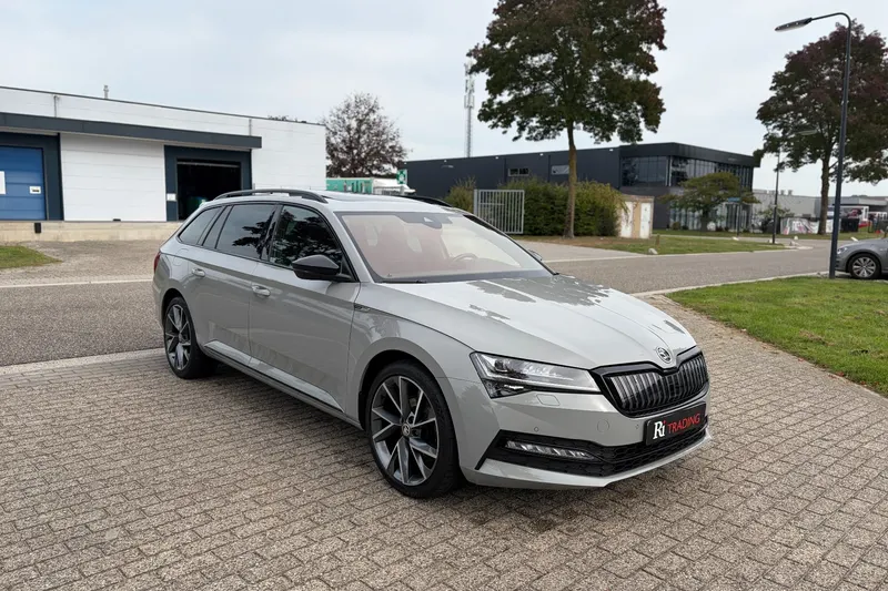 Škoda Superb (2020)