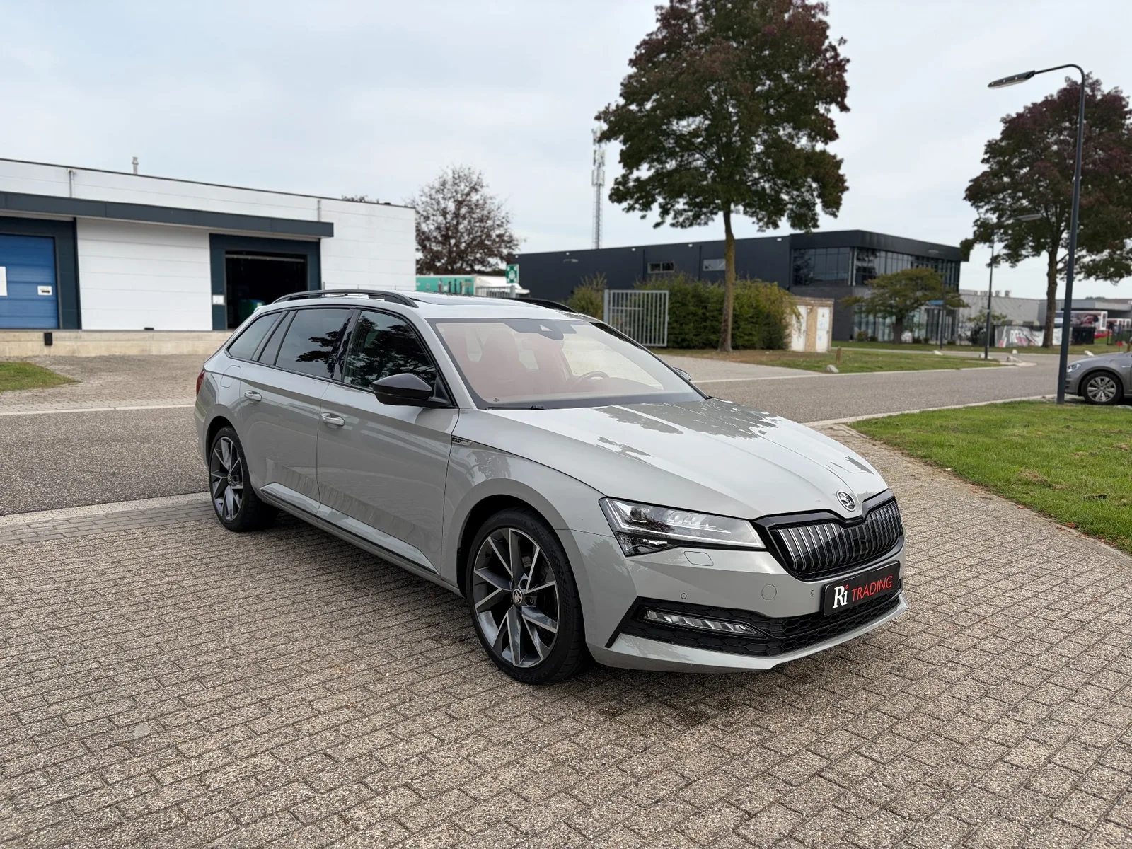 Škoda Superb (2020) — foto 1