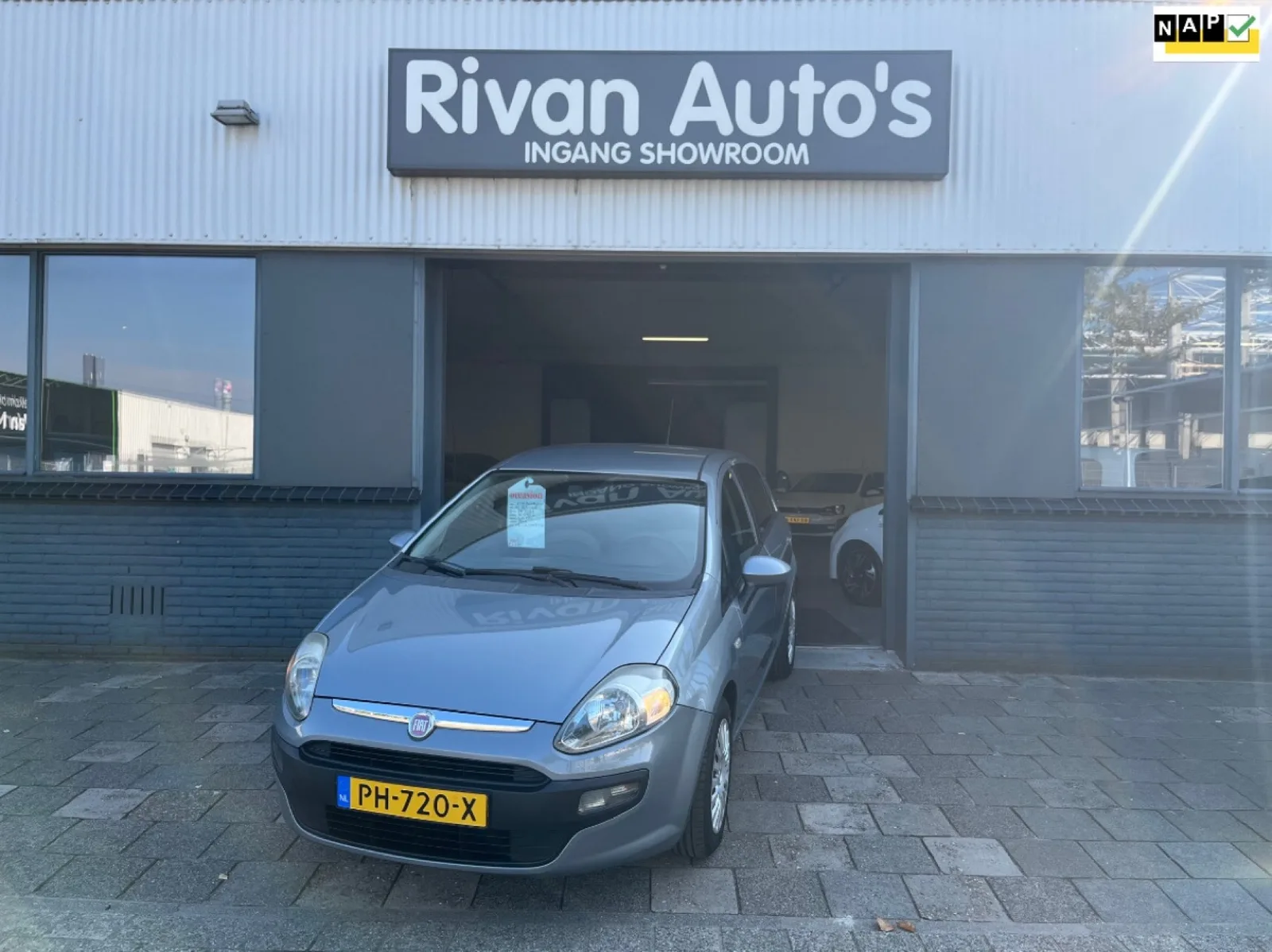 Fiat Punto (2009) — foto 1
