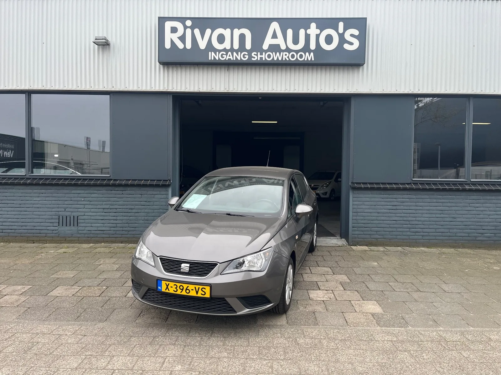SEAT Ibiza (2014) — foto 1