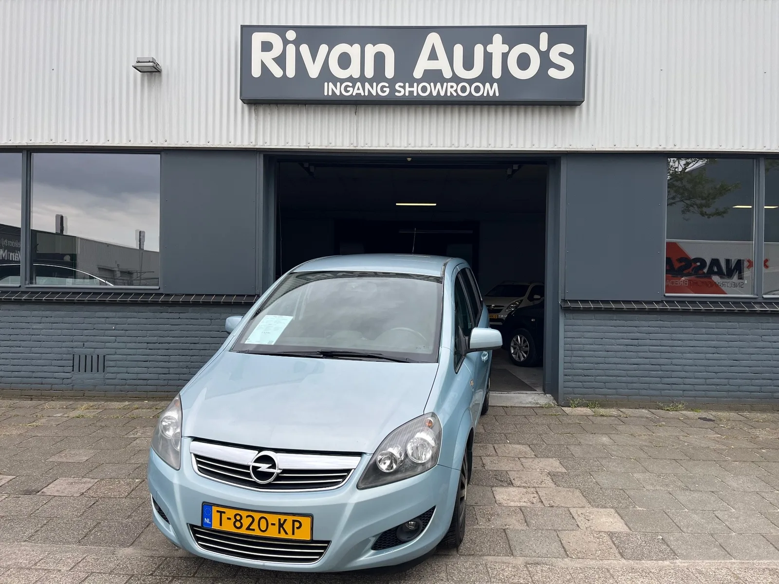 Opel Zafira (2010) — foto 1