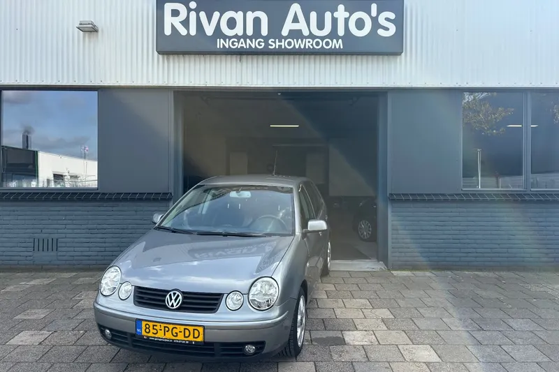 Volkswagen Polo (2004)