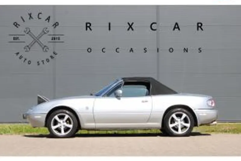 Mazda MX-5 (1992)