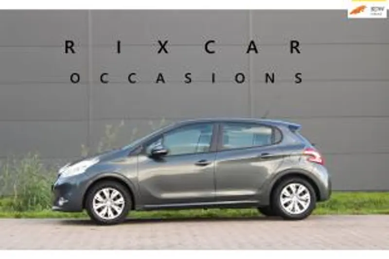 Peugeot 208 (2013)