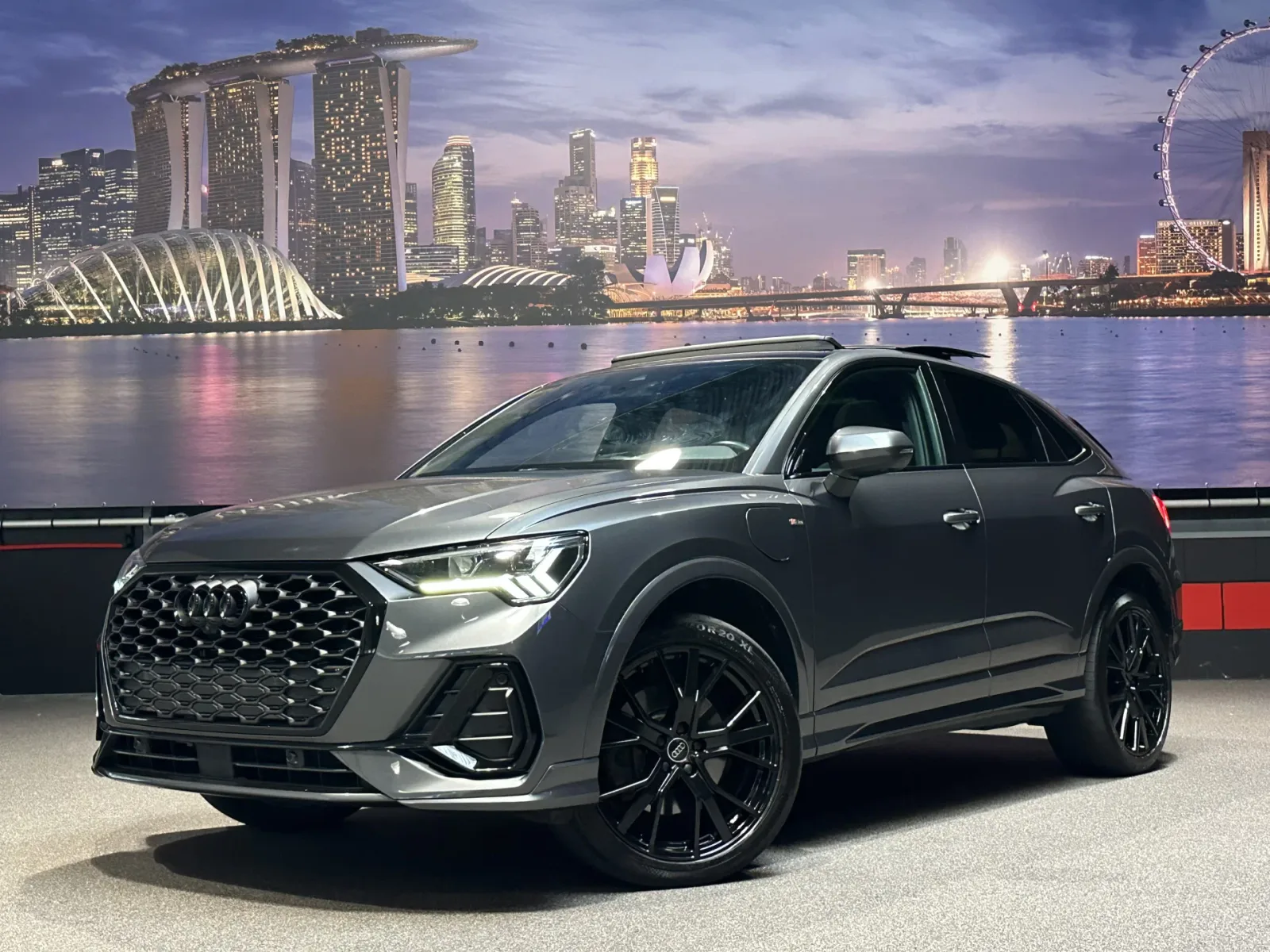 Audi Q3 Sportback (2023) — foto 1