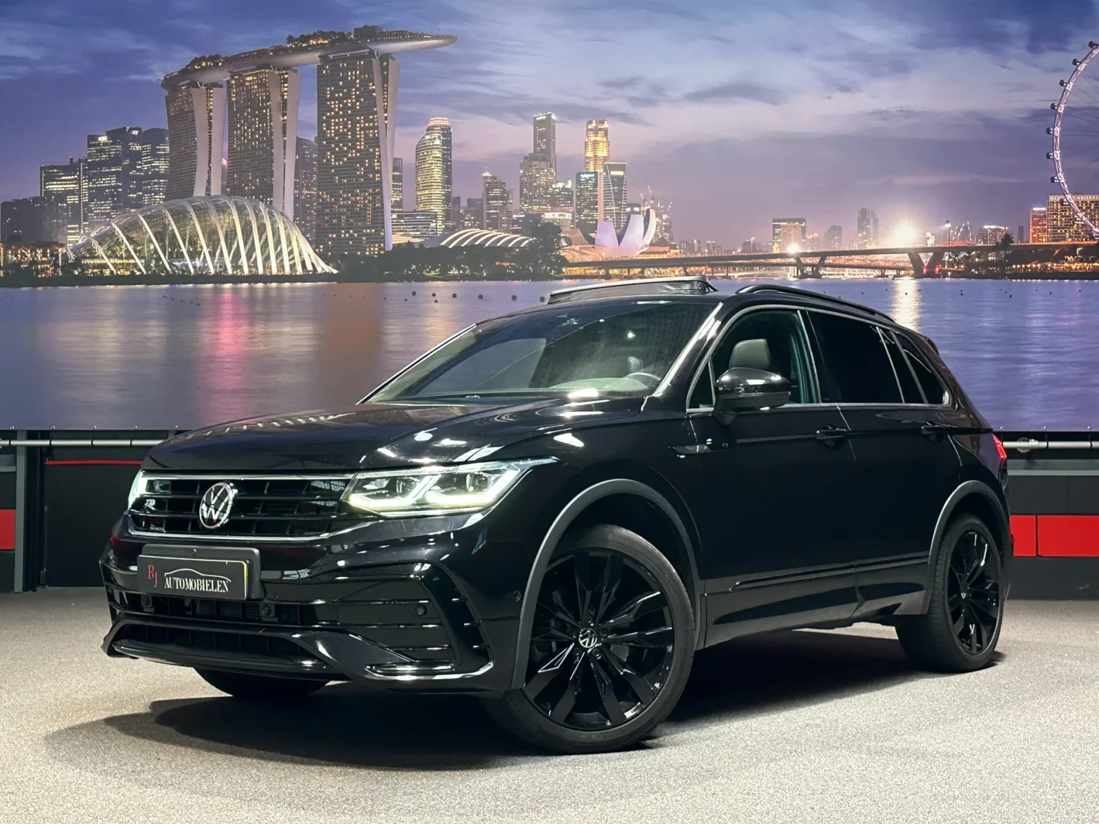 Volkswagen Tiguan (2021) — foto 1