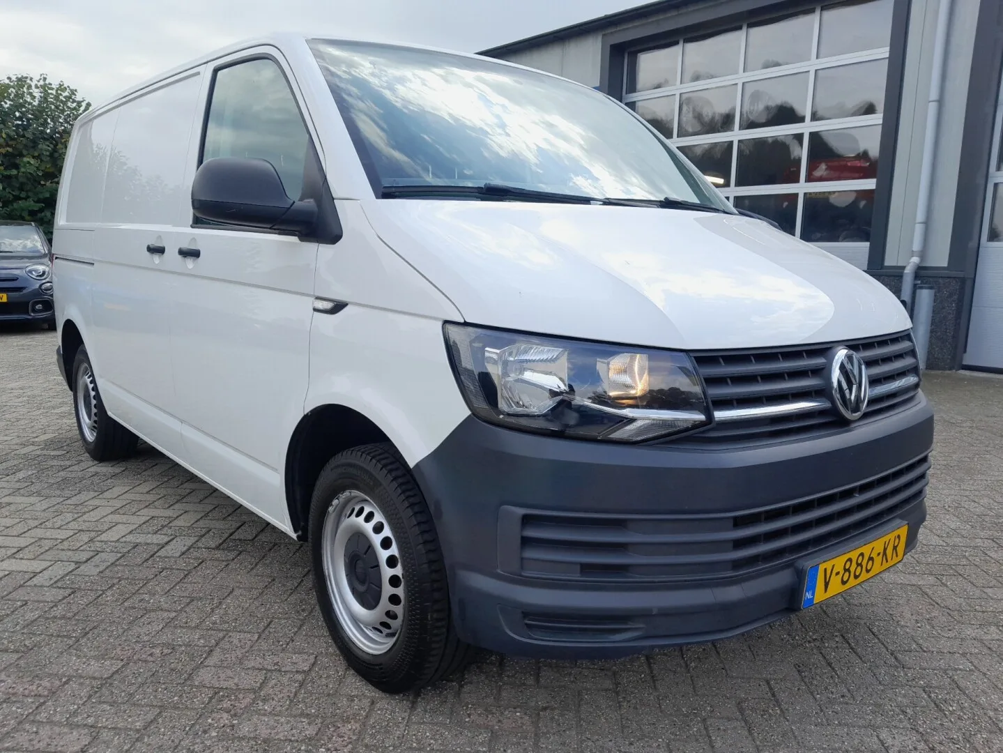Volkswagen Transporter (2018) — foto 1