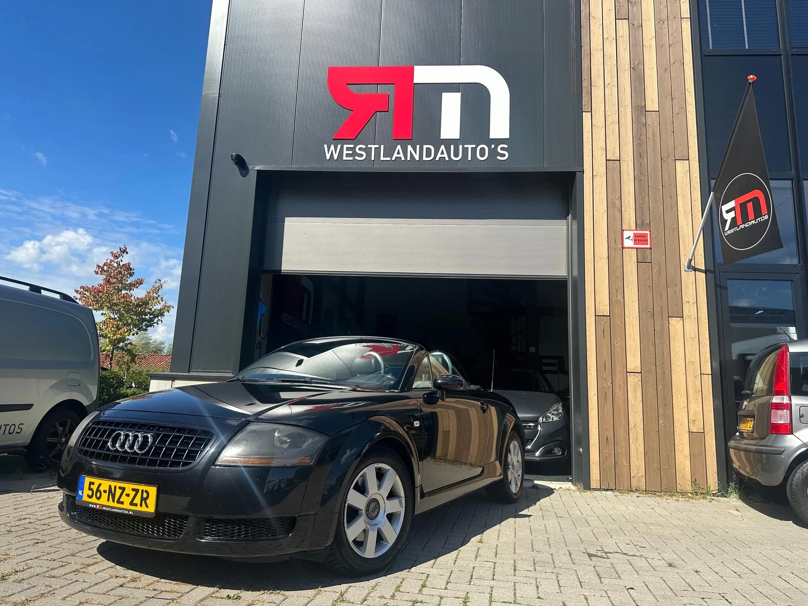 Audi TT (2004) — foto 1