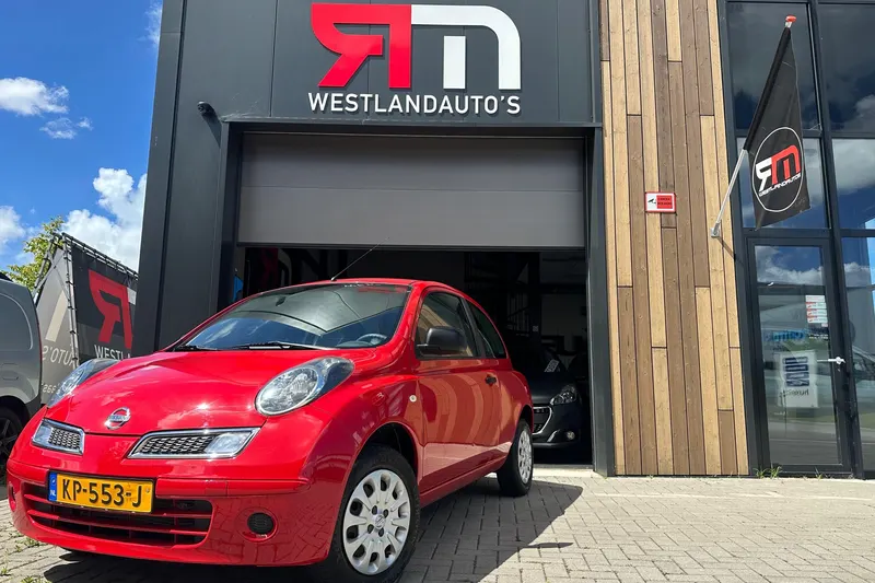 Nissan Micra (2010)