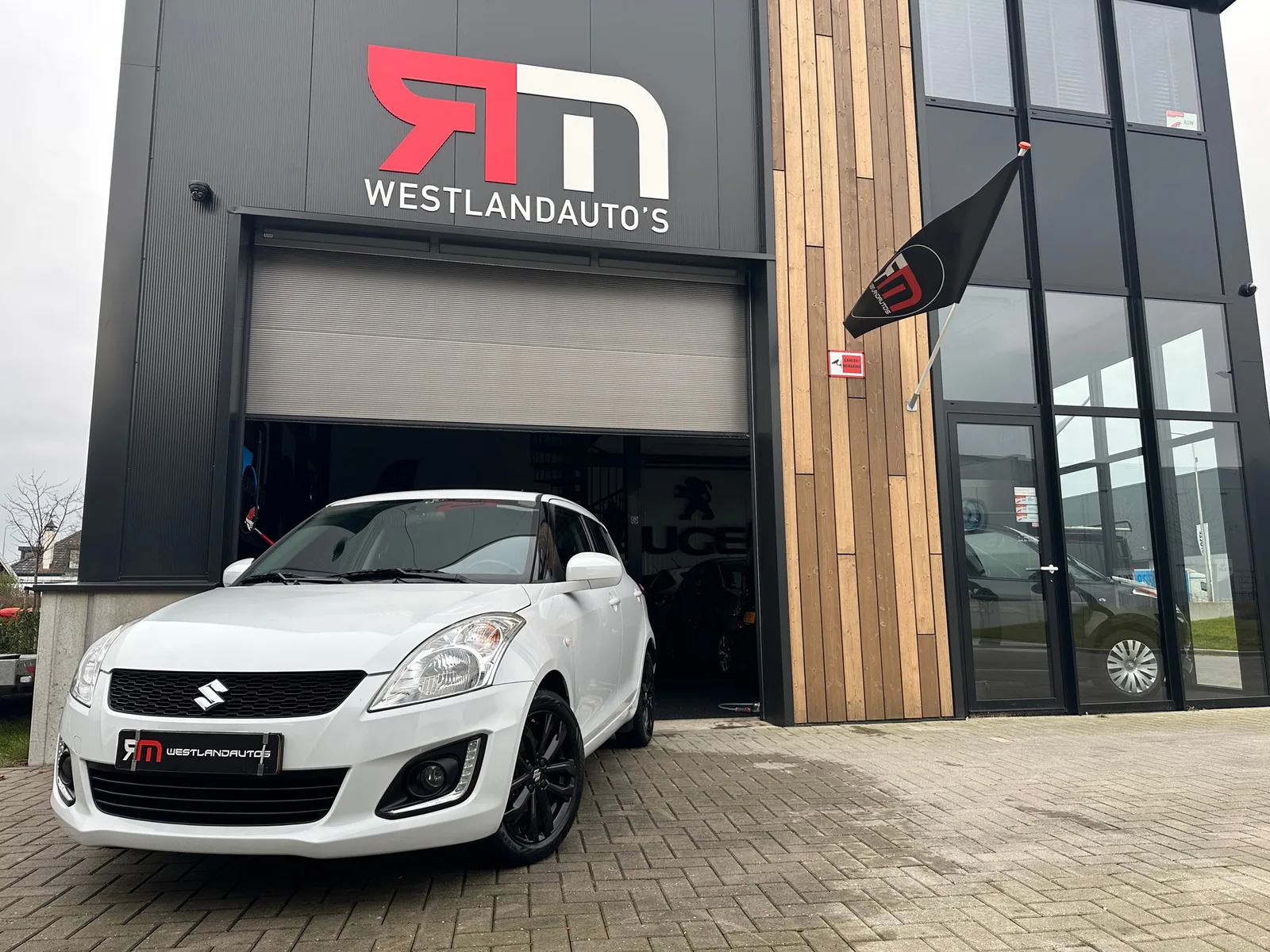 Suzuki Swift (2016) — foto 1