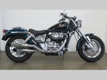 Suzuki VZ 800 Marauder (1997) — foto 1