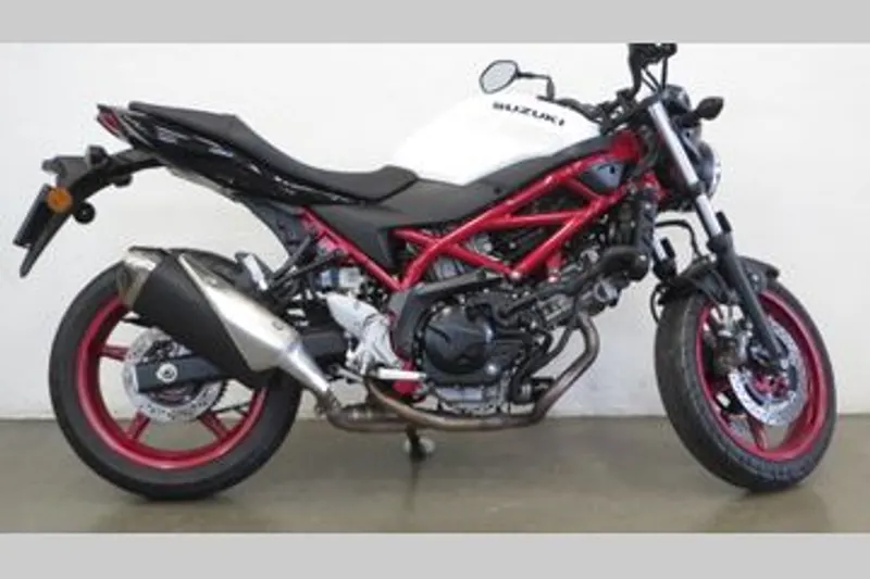 Suzuki SV650 (2022)