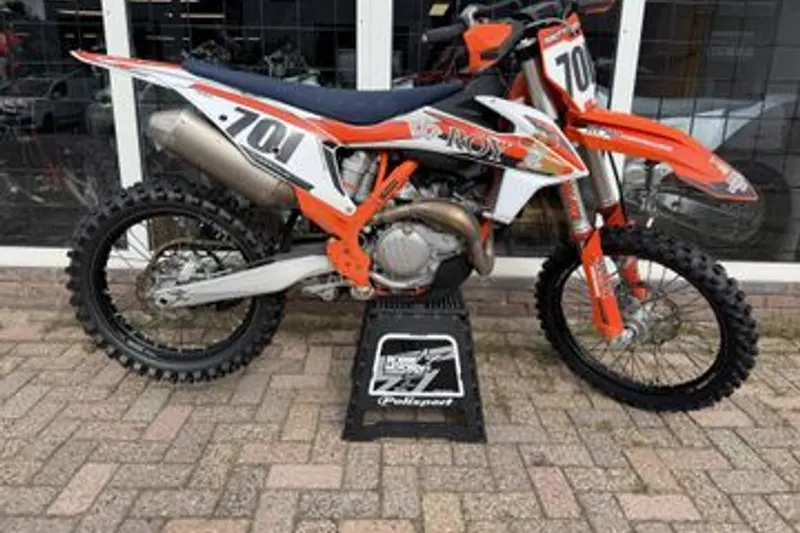 KTM 450 SX-F (2022)