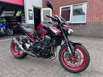 Kawasaki Z900 (2024) — foto 1