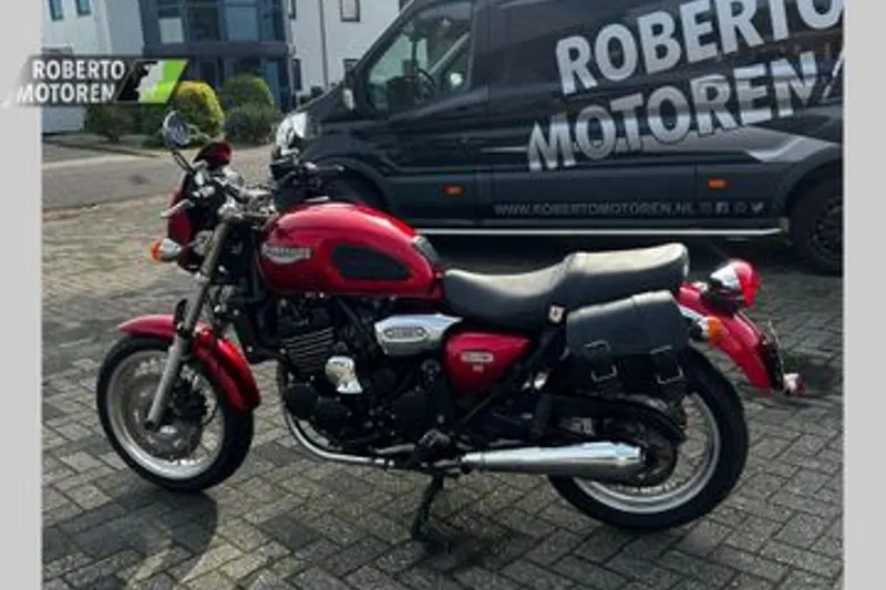 Triumph Legend TT (2001)