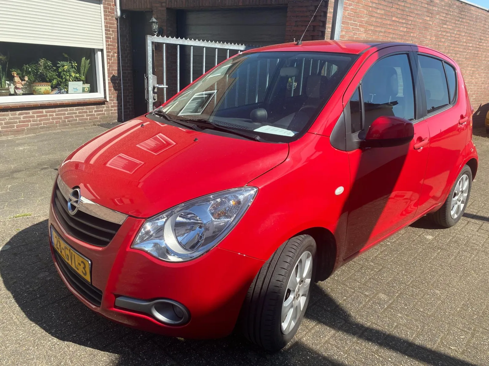 Opel Agila (2008) — foto 1