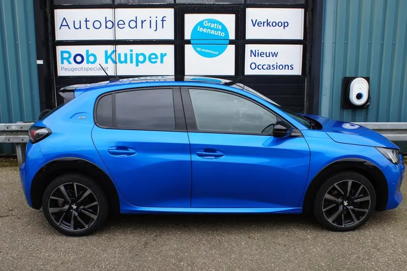 Peugeot 208 (2022)