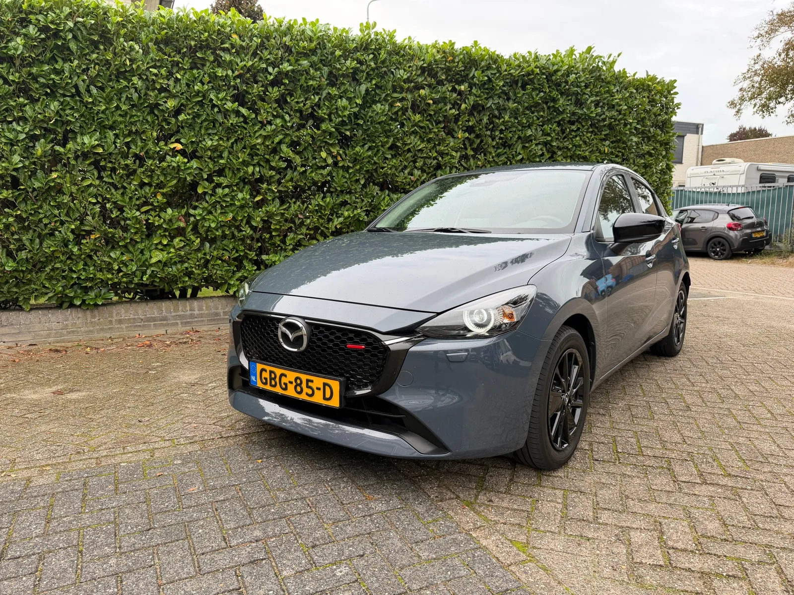 Mazda 2 (2024) — foto 1