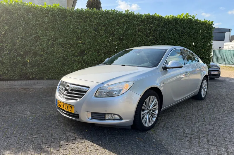 Opel Insignia (2012)