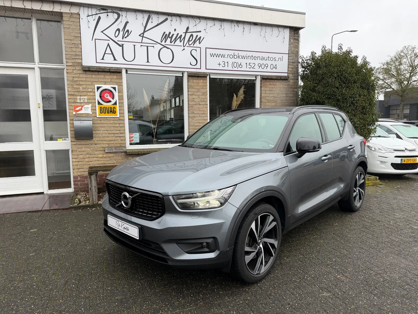 Volvo XC40 (2020) — foto 1