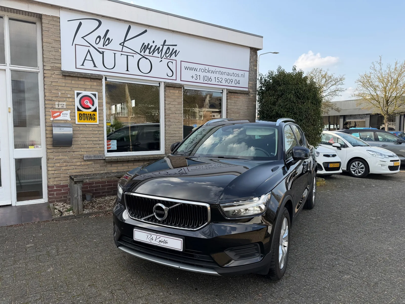 Volvo XC40 (2022) — foto 1
