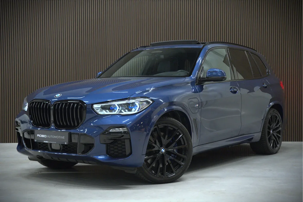 BMW X5 (2021) — foto 1