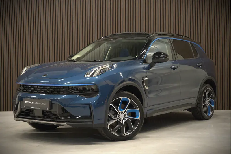 Lynk & Co 01 (2023)