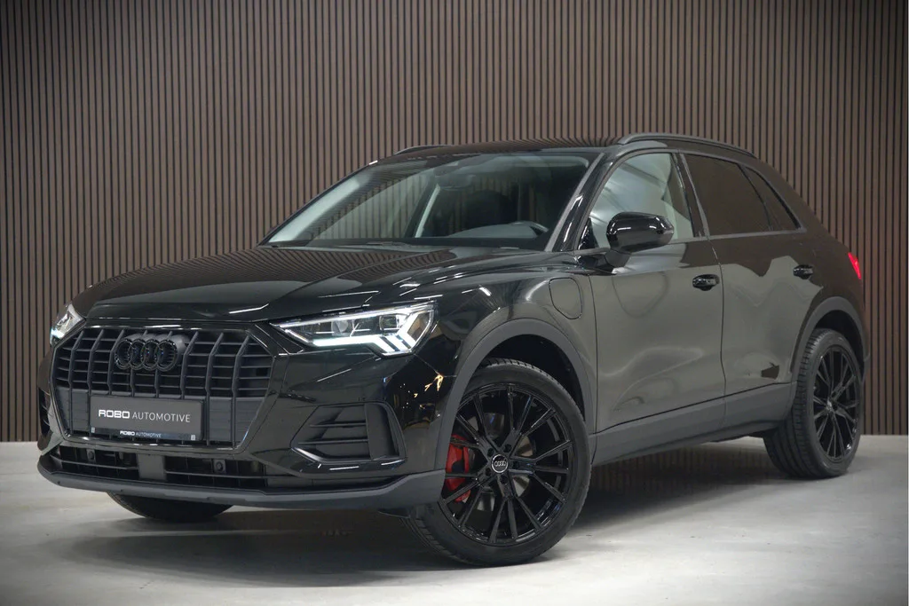 Audi Q3 (2022) — foto 1