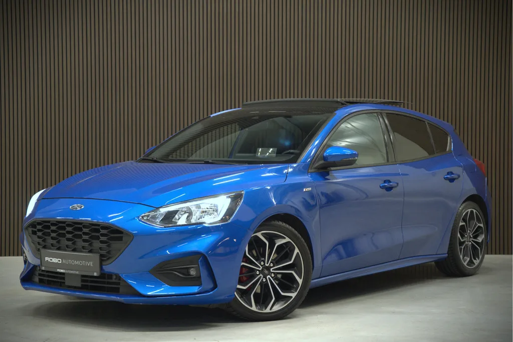 Ford Focus (2018) — foto 1