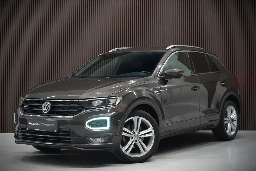 Volkswagen T-Roc (2019) — foto 1