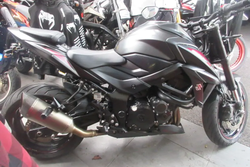 Suzuki GSX750-SA 750CC (2018)