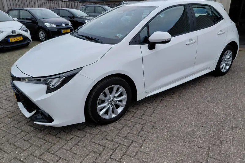Toyota Corolla (2024)