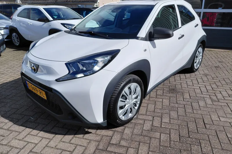 Toyota Aygo X (2023)