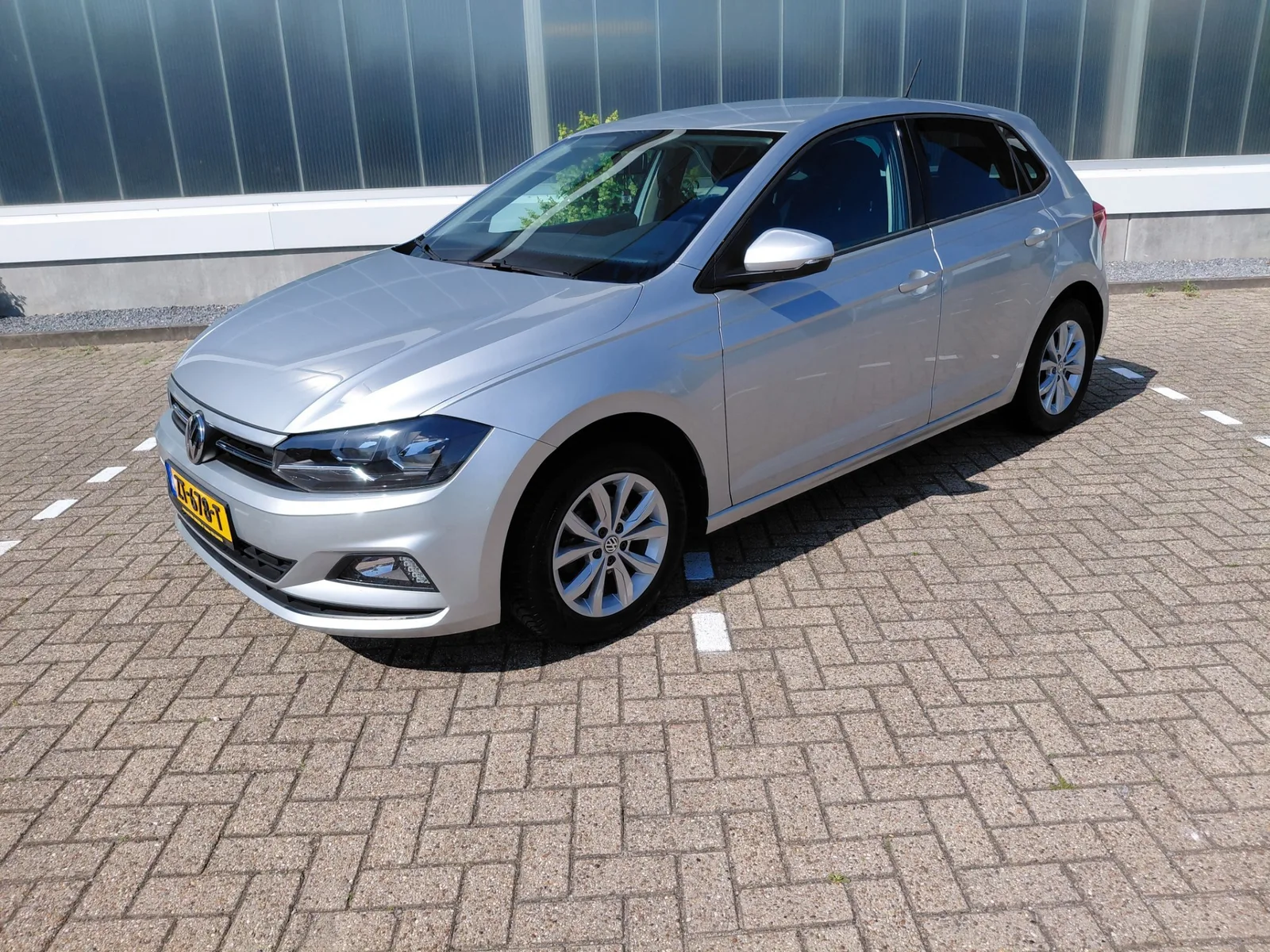 Volkswagen Polo (2019) — foto 1