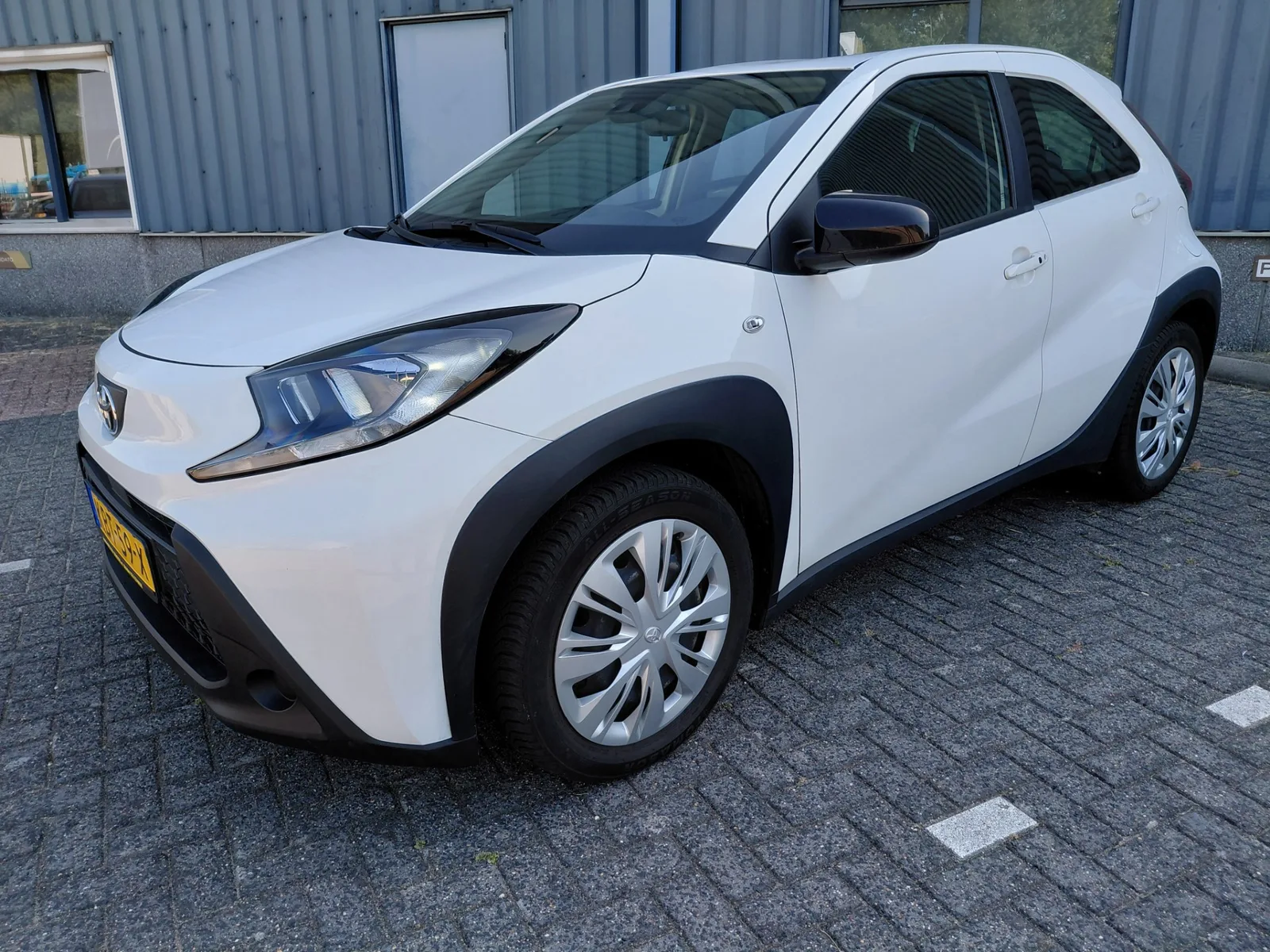 Toyota Aygo X (2022) — foto 1