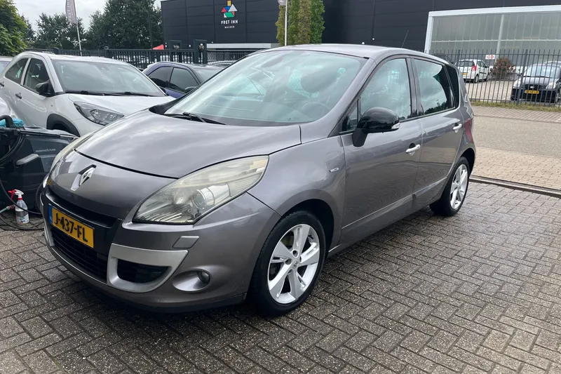 Renault Scénic (2011)